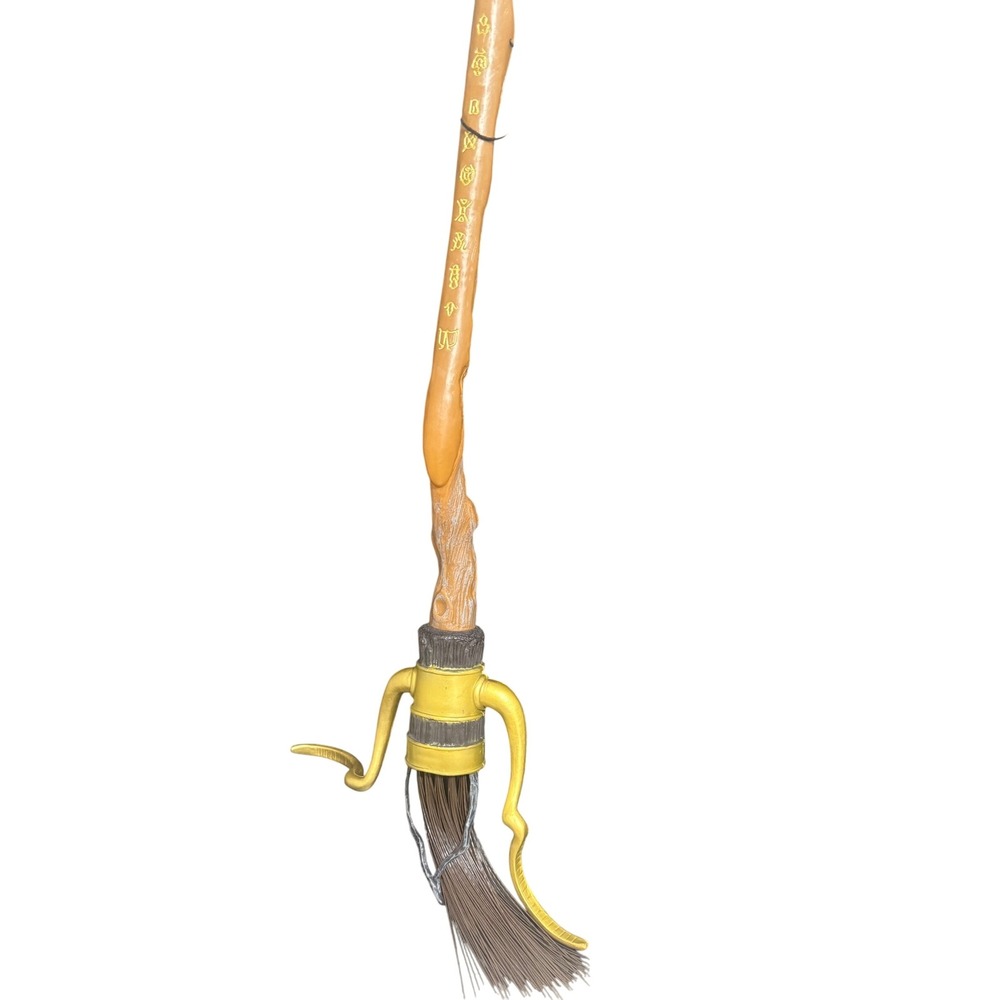 Harry Potter Nimbus 2000‎ Replica Broomstick Prop Collectible Display
